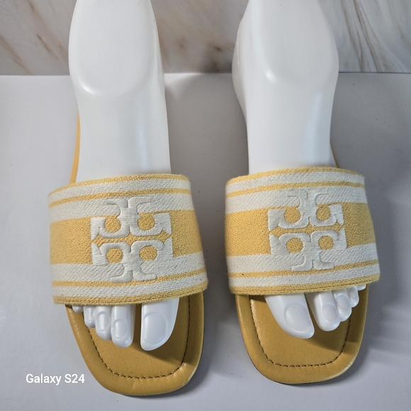 Tory Burch Double T Jacquard Slide Sandals Mellow Yellow Size 8 - Picture 3 of 12